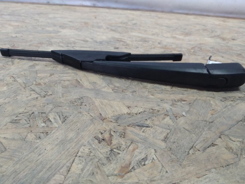 Поводок стеклоочистителя задний KIA SOUL PS 13-19 PS 1.6