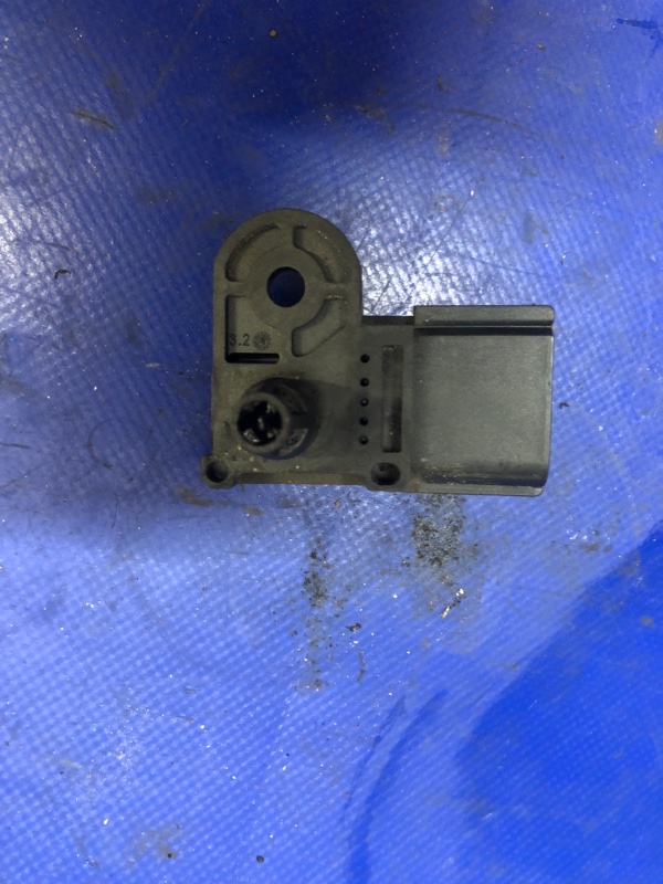 Датчик абсолютного давления (MAP sensor) 3 BL 09-13 2010 Седан 2.0 LF-DE