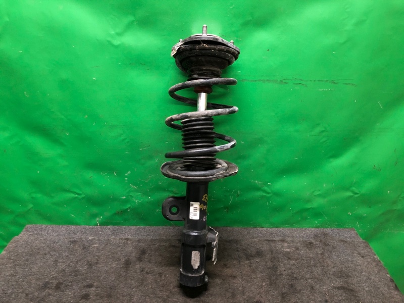 Амортизатор передний правый PRIUS - 30 09-17 2013 ZVW30 1.8 2ZRFXE Амортизатор передний правый PRIUS - 30 09-17 2013 ZVW30 1.8 2ZRFXE