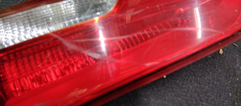 Фонарь внутренний задний левый FORTE YD 12-