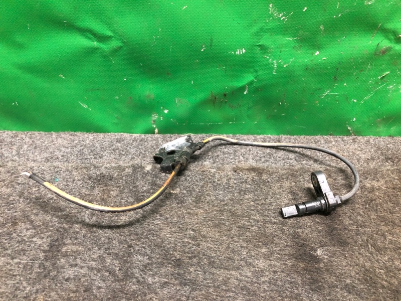 Запчасть датчик abs передний левый TOYOTA PRIUS - 30 09-17 2013 ZVW30 1.8 2ZRFXE 89543-47030 Б/У Датчик ABS передний левый TOYOTA PRIUS - 30 09-17 2013 ZVW30 1.8 2ZRFXE 89543-47030 Б/У