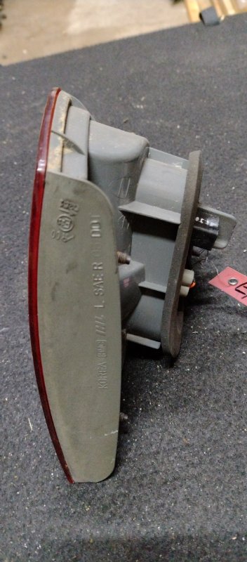 Фонарь внутренний задний левый HYUNDAI ELANTRA HD 06-11