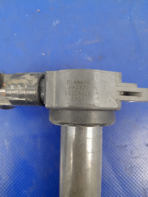 Катушка зажигания MITSUBISHI OUTLANDER XL 05-13 Внедорожник 3.0 6B31 Катушка зажигания MITSUBISHI OUTLANDER XL 05-13 Внедорожник 3.0 6B31