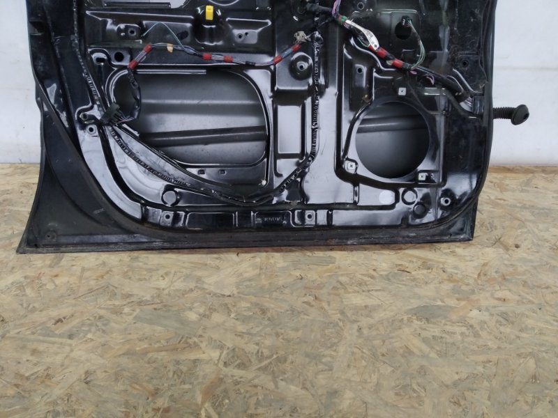 Дверь передняя левая HIGHLANDER 01-07 2003 MCU25 3.0 1MZFE Дверь передняя левая HIGHLANDER 01-07 2003 MCU25 3.0 1MZFE