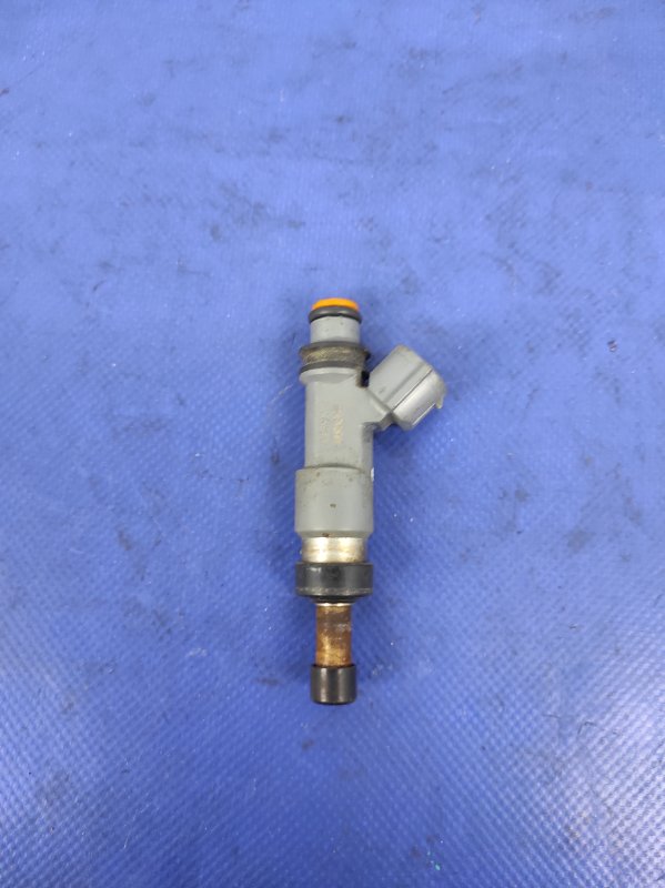 Форсунка топливная SUBARU LEGACY BN 14-18 2016 Седан 2.5 FB25B 16611AA88A Б/У