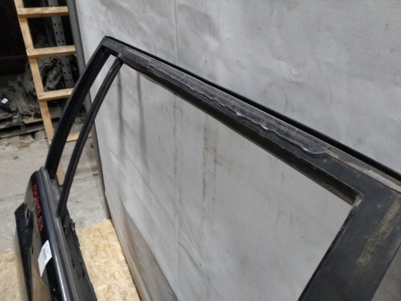 Дверь задняя правая HIGHLANDER 01-07 2003 MCU25 3.0 1MZFE Дверь задняя правая HIGHLANDER 01-07 2003 MCU25 3.0 1MZFE