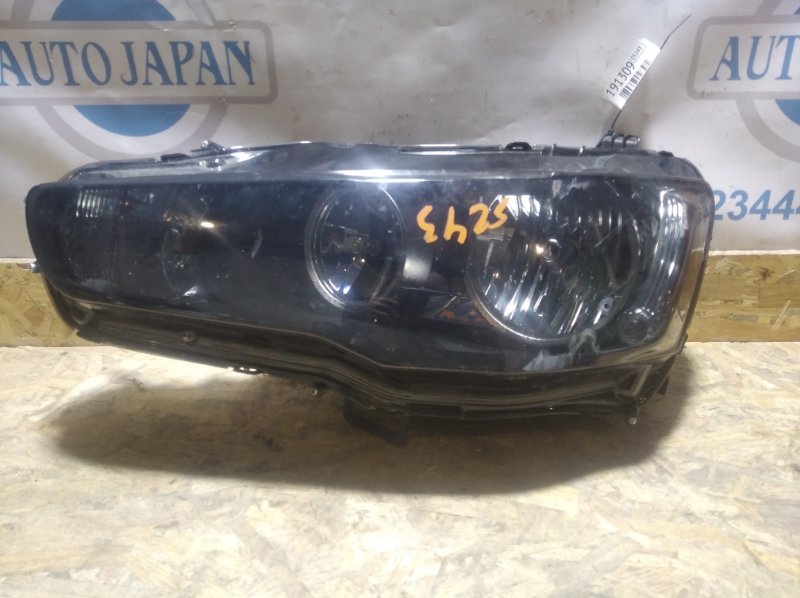 Фара передняя левая MITSUBISHI LANCER X 10 07-15 2010 Хетчбек 2.4 4B12 8301B861 Б/У