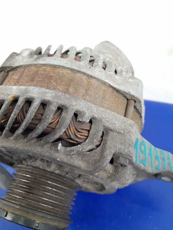 Генератор OUTLANDER XL 05-13 Внедорожник 2.4 