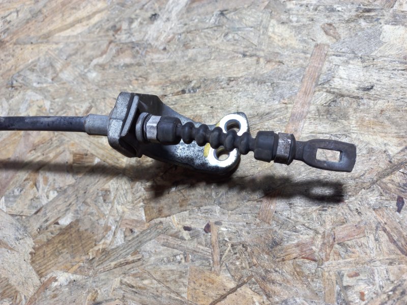 Трос стояночного тормоза задний правый ILX 12-16 2014 UDE 2.0 R20A3