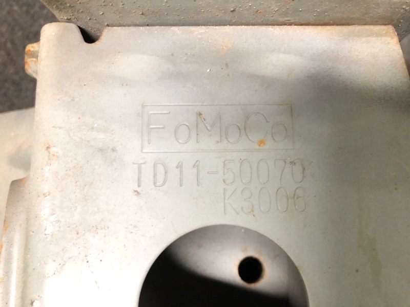 Усилитель переднего бампера передний MAZDA CX-9 06-16 Внедорожник 3.7 Усилитель переднего бампера передний MAZDA CX-9 06-16 Внедорожник 3.7