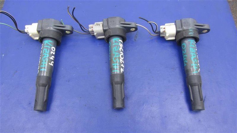 Запчасть катушка зажигания SUZUKI KIZASHI 09-14 2010 Седан 2.4 33400-51K40 Б/У Катушка зажигания SUZUKI KIZASHI 09-14 2010 Седан 2.4 33400-51K40 Б/У