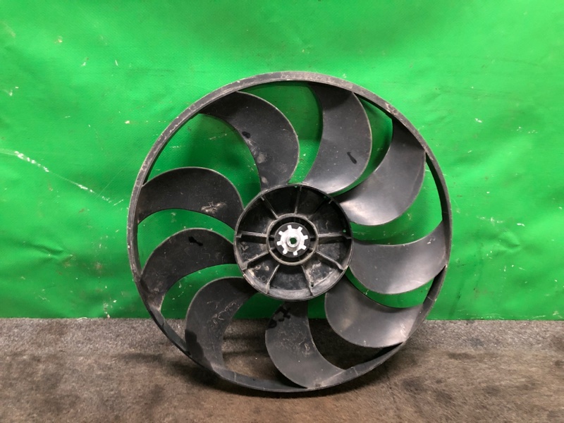 Крыльчатка вентилятора основного радиатора правая EX35(37) 07-12 2008 Внедорожник 3.5 Крыльчатка вентилятора основного радиатора правая EX35(37) 07-12 2008 Внедорожник 3.5