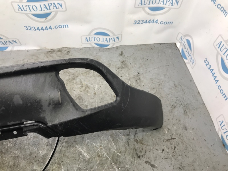 Накладка бампера задняя HIGHLANDER 13-19