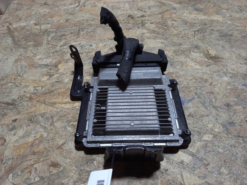 Запчасть блок управления двигателем KIA SOUL AM 08-13 2012 Хетчбек 2.0 39103-2EAK0 Б/У Блок управления двигателем KIA SOUL AM 08-13 2012 Хетчбек 2.0 39103-2EAK0 Б/У