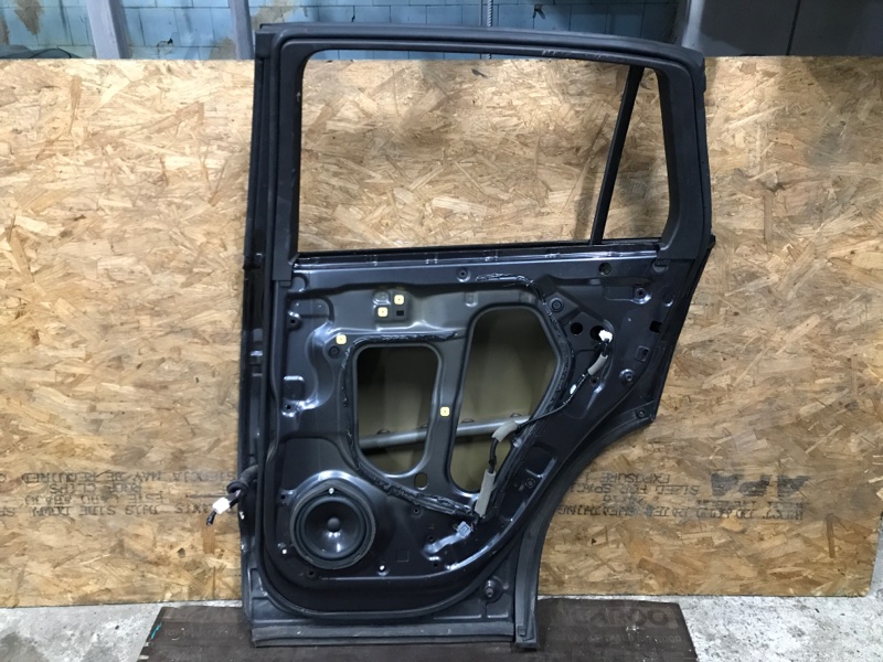 Дверь задняя правая RDX 12-19 2014 Внедорожник 3.5 J35Z2 Дверь задняя правая RDX 12-19 2014 Внедорожник 3.5 J35Z2