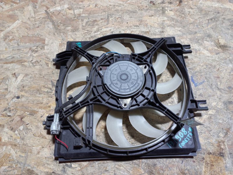 Диффузор вентилятора основного радиатора правый FORESTER 12-19 2015 Внедорожник 2.5 FB25B