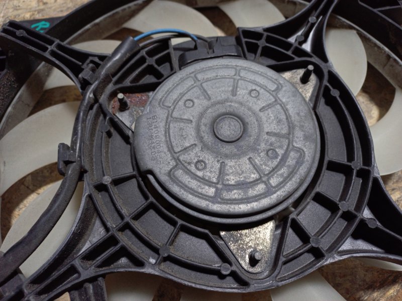 Диффузор вентилятора основного радиатора правый SUBARU FORESTER 12-19 Внедорожник 2.5 FB25B