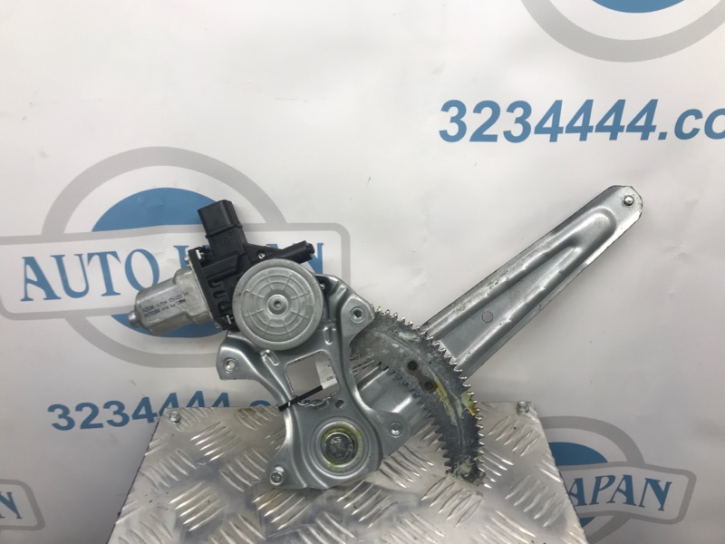 Стеклоподъемник задний правый LEGACY BN 14-18 2016 Седан 2.5 FB25B