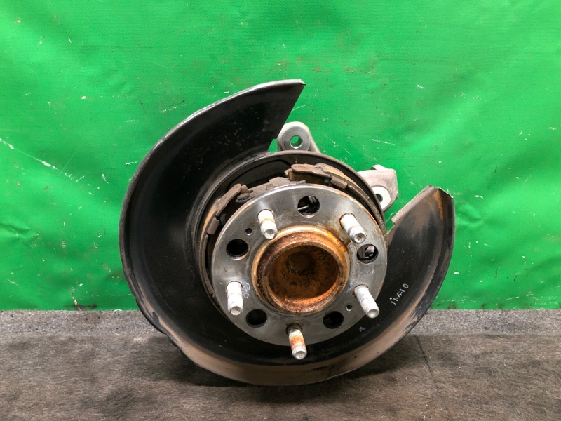 Цапфа задняя левая HYUNDAI SONATA YF 10-14 2.4 52710-4R010 Б/У