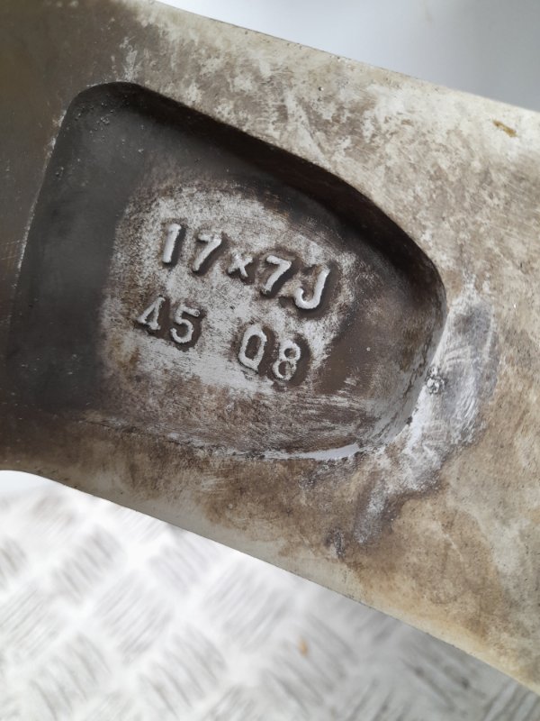 Диск R17 ES350 06-12 2009 Седан 3.5