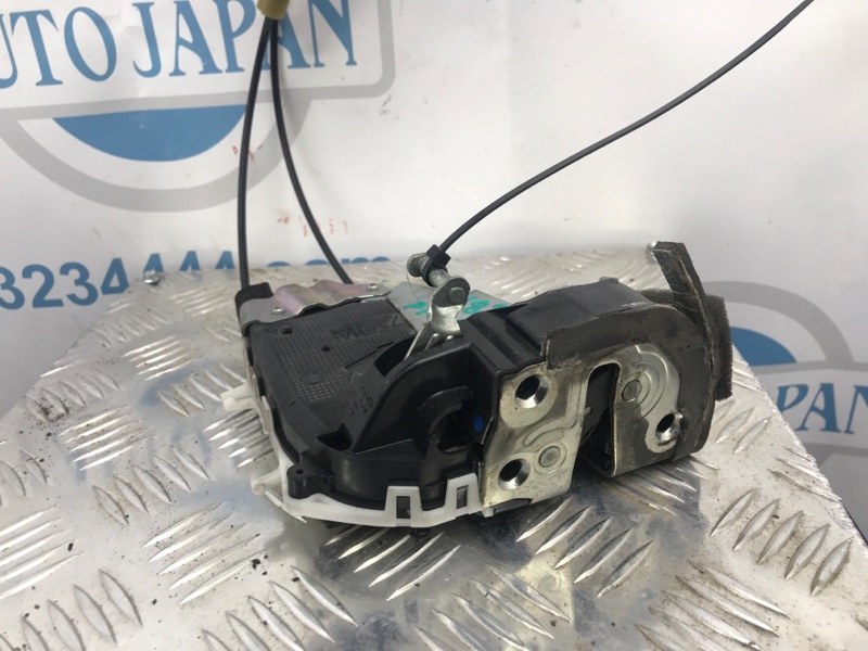 Замок двери задний левый TOYOTA PRIUS - 30 09-17 Хэтчбек Замок двери задний левый TOYOTA PRIUS - 30 09-17 Хэтчбек