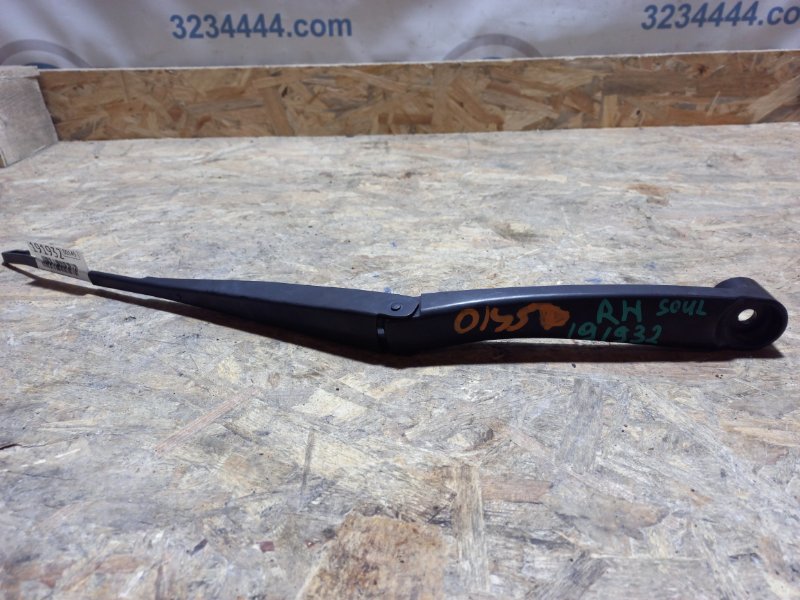 Запчасть поводок стеклоочистителя передний передний правый KIA SOUL PS 13-19 2017 PS 1.6 98302-B2000 Б/У Поводок стеклоочистителя передний передний правый KIA SOUL PS 13-19 2017 PS 1.6 98302-B2000 Б/У