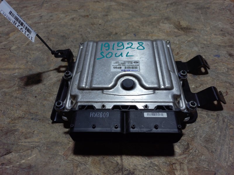 Запчасть блок управления двигателем KIA SOUL PS 13-19 2017 PS 1.6 39110-2BPG5 Б/У Блок управления двигателем KIA SOUL PS 13-19 2017 PS 1.6 39110-2BPG5 Б/У