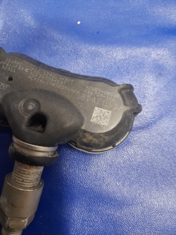 Датчик давления в шинах SIENNA 11-16 2012 GSL30 3.5 2GR-FE