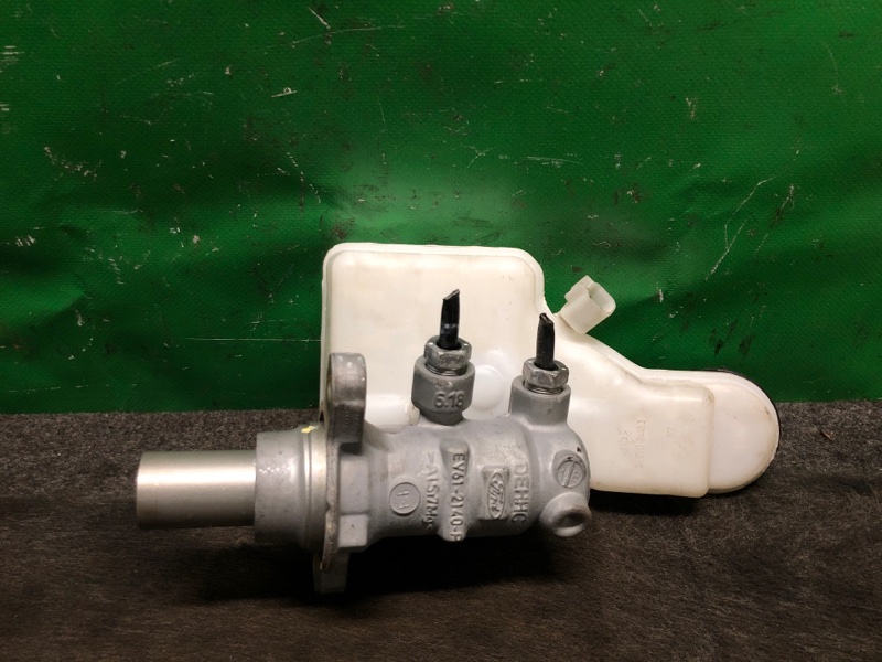 Главный тормозной цилиндр FOCUS 10-18 2.0 Главный тормозной цилиндр FOCUS 10-18 2.0