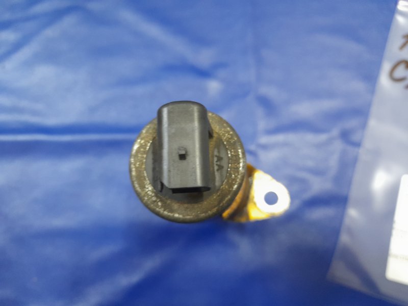 Клапан изменения фаз ГРМ CX-7 06-12 2.3