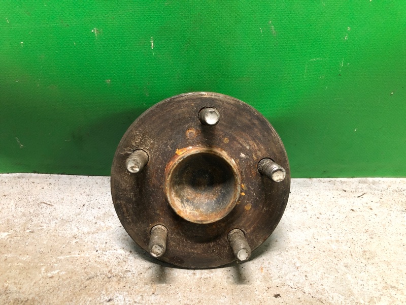 Запчасть ступица задняя TOYOTA MATRIX 02-08 2002 ZZE132 1.8L 1ZZ-FE 42410-01020 Б/У Ступица задняя TOYOTA MATRIX 02-08 2002 ZZE132 1.8L 1ZZ-FE 42410-01020 Б/У