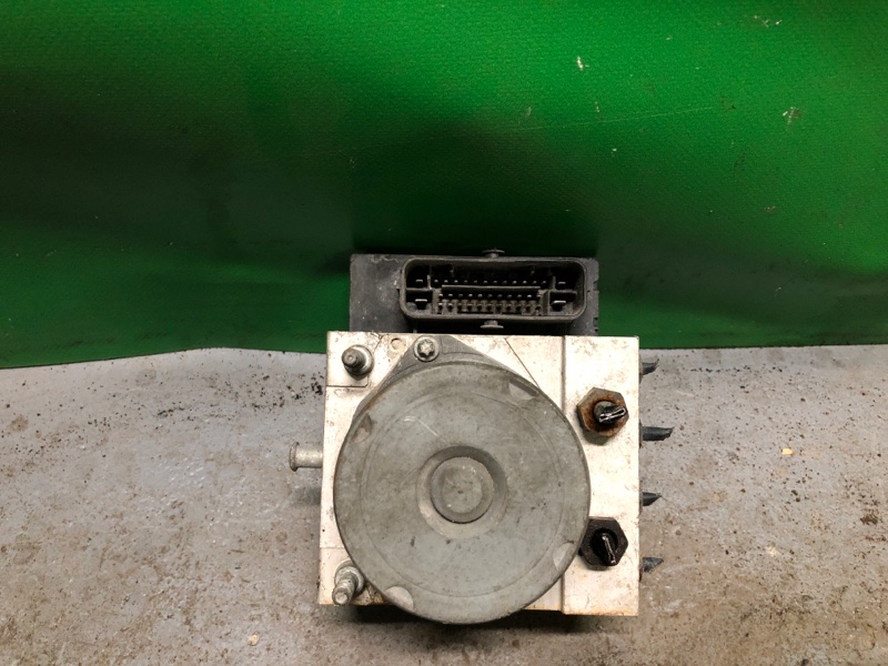 Блок ABS HYUNDAI SONATA YF 10-14