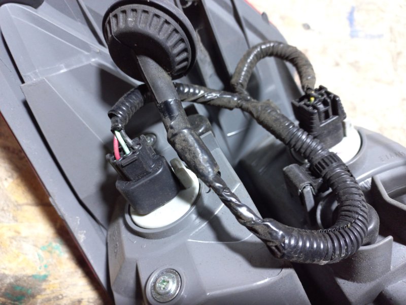 Фонарь наружный задний левый RDX 12-19 2014 Внедорожник 3.5 J35Z2 Фонарь наружный задний левый RDX 12-19 2014 Внедорожник 3.5 J35Z2