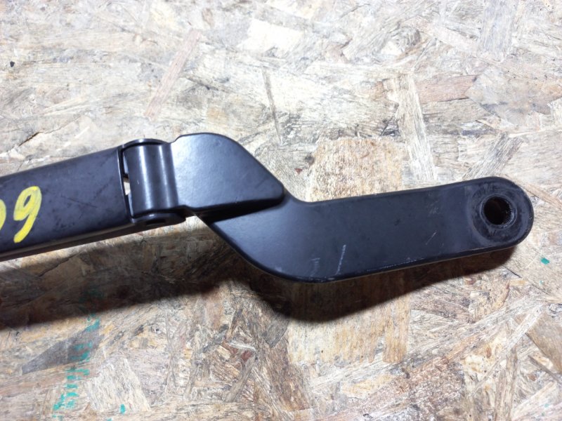 Поводок стеклоочистителя передний правый RDX 12-19 2014 Внедорожник 3.5 J35Z2 Поводок стеклоочистителя передний правый RDX 12-19 2014 Внедорожник 3.5 J35Z2