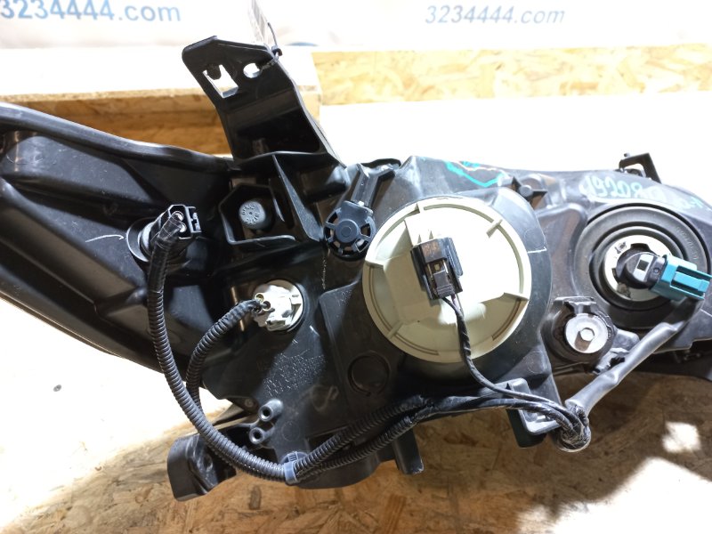 Фара передняя левая RDX 12-19 2014 Внедорожник 3.5 J35Z2