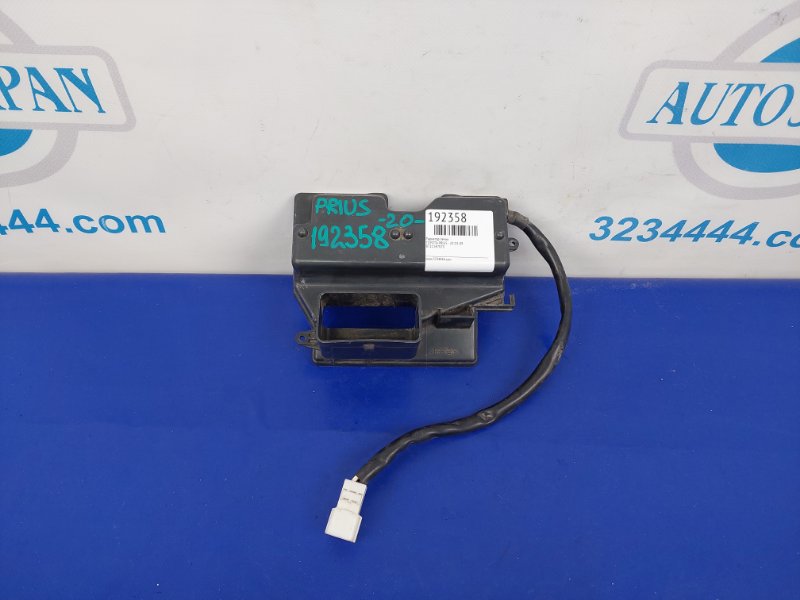 Радиатор печки TOYOTA PRIUS - 20 03-11 8721147070 Б/У