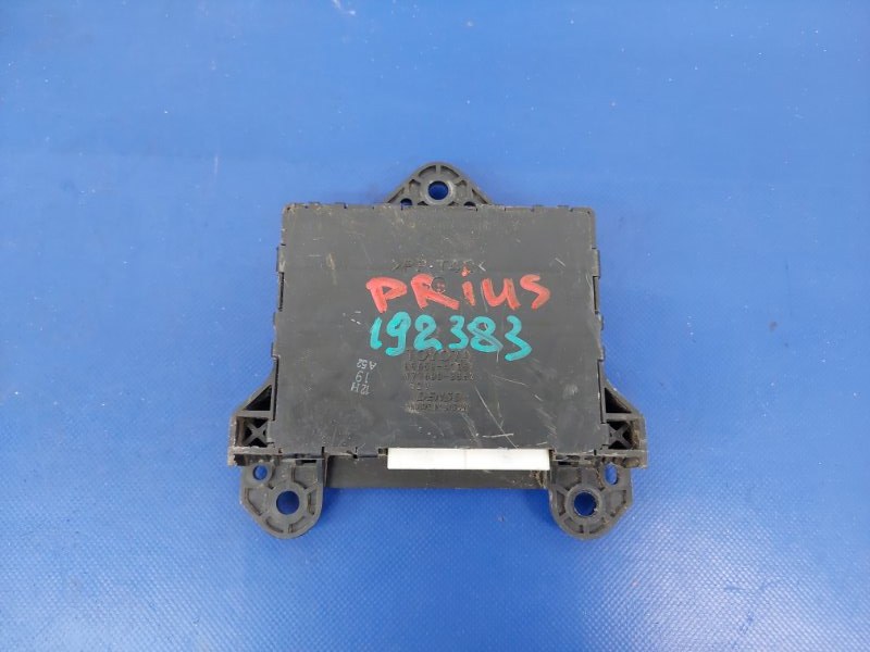 Блок электронный PRIUS - 20 03-11