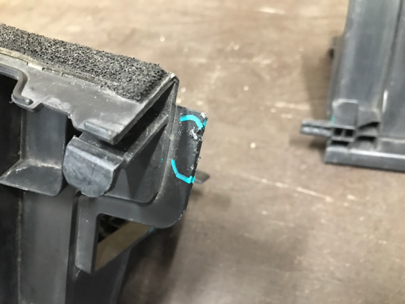 Пластик под лобовое стекло / Жабо FX/QX70 S51 08-17 2009 S51 3.5 VQ35HR