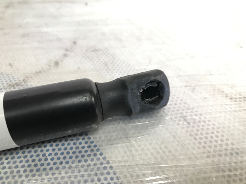 Амортизатор крышки багажника ACURA RDX 12-19 Внедорожник 3.5 J35Z2