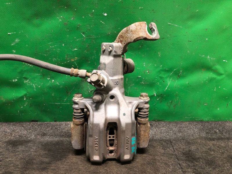 Суппорт тормозной задний правый SUZUKI KIZASHI 09-14 2010 Седан 2.4 55401-57L00-999 Б/У