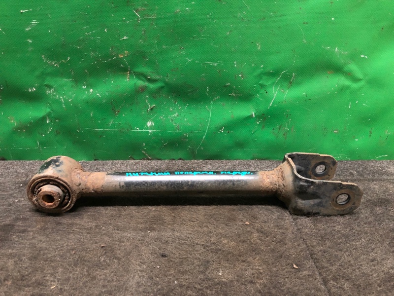 Запчасть рычаг задней подвески поперечный нижний задний левый SUZUKI KIZASHI 09-14 2010 Седан 2.4 46300-57L10 Б/У Рычаг задней подвески поперечный нижний задний левый SUZUKI KIZASHI 09-14 2010 Седан 2.4 46300-57L10 Б/У