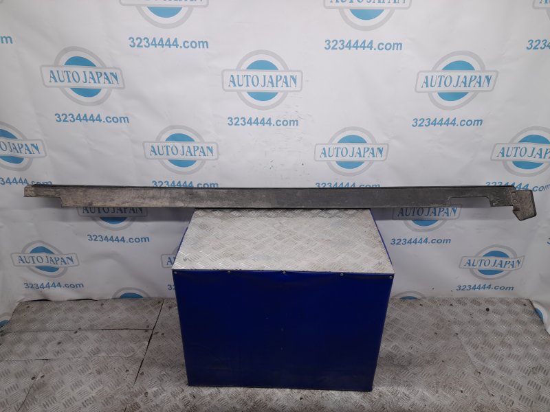 Накладка порога наружная левая SANTA FE (TM) 18-23