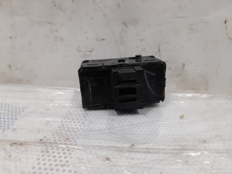 Блок кнопок памяти сидений передний левый FX/QX70 S51 08-17 2009 S51 3.5 VQ35HR