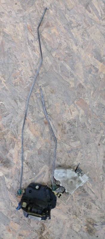 Замок двери передний правый ALMERA 03-09 2004 N16 1.5