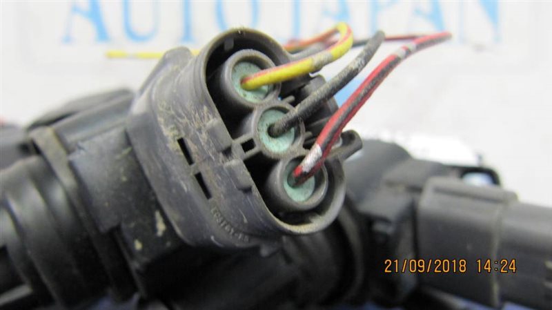 Катушка зажигания INFINITI M35/M45 04-10