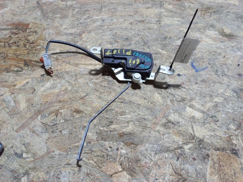 Замок стекла крышки багажника HONDA PILOT 08-15 2010 Внедорожник 3.5 74811-SZA-A01 Б/У