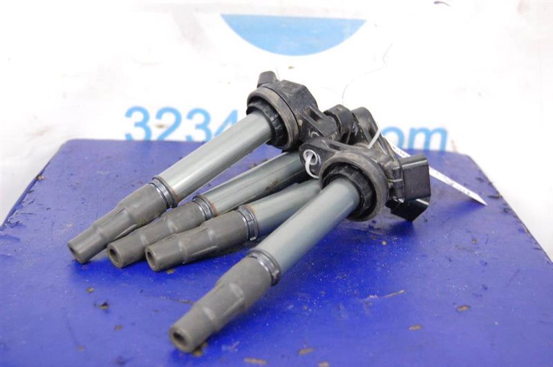 Запчасть катушка зажигания TOYOTA PRIUS - 20 03-11 Б/У Катушка зажигания TOYOTA PRIUS - 20 03-11 Б/У