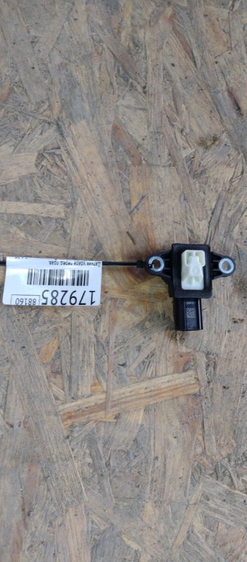 Датчик удара передний правый KIA SORENTO UM 14- 2016 Внедорожник 2.4 95920-B1050 Б/У