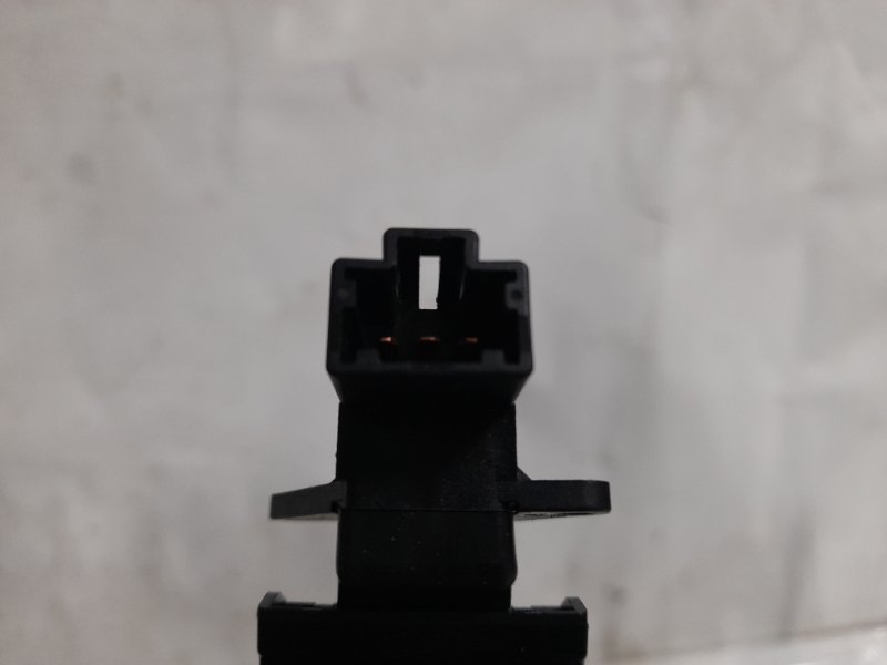 Кнопка открывания багажника наружная задняя RDX 12-19 2014 Внедорожник 3.5 J35Z2