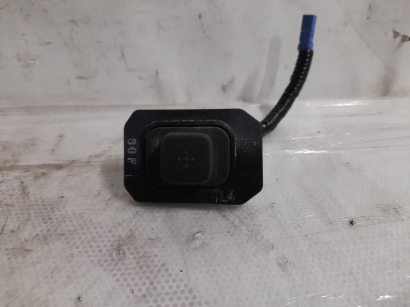 Кнопка открывания багажника наружная задняя ACURA RDX 12-19 2014 Внедорожник 3.5 J35Z2 38369-TX4-A01 Б/У